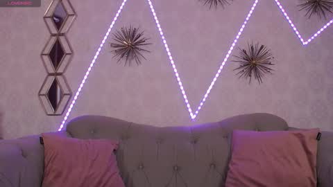      online between 6AM and 2PM EET almost everyday. online show from 09/19/25, 03:19