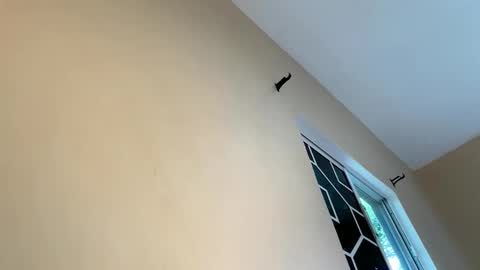 bustyirie online show from 04/13/26, 03:17