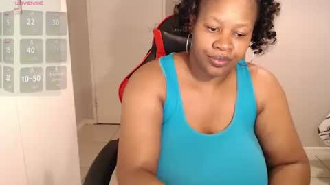 lisa online show from 02/19/25, 08:33