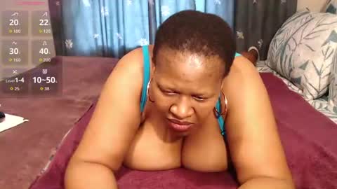 lisa online show from 10/25/25, 03:51