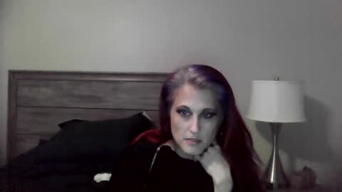 Snapshot of busybee83 chatting on 09/09/25, 10:59 busybee83 online show from 09/09/25, 10:59