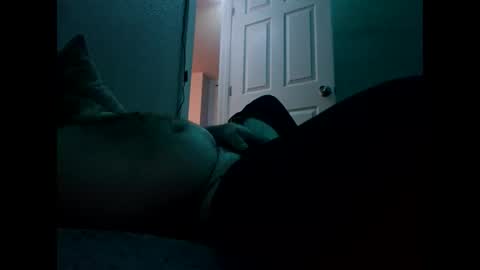 Snapshot of buttbunn1313 chatting on 11/11/25, 08:36 buttbunn1313 online show from 11/11/25, 08:36