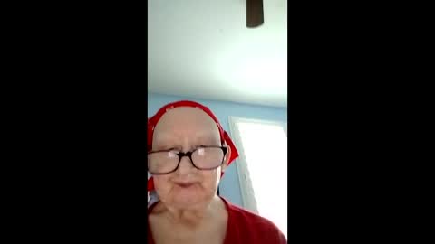 Snapshot of buttercup785421 chatting on 04/27/26, 09:24 buttercup785421 online show from 04/27/26, 09:24