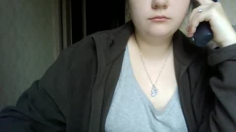 Snapshot of butterfly18988 chatting on 10/21/25, 06:36 butterfly18988 online show from 10/21/25, 06:36