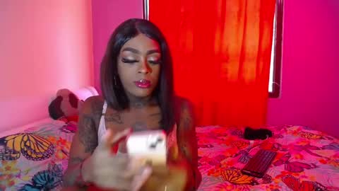 butterfly_rouse online show from 09/21/25, 06:31