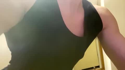 Snapshot of buttlover___ chatting on 10/12/25, 07:35 buttlover___ online show from 10/12/25, 07:35