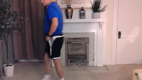 Snapshot of buttnakedfun954737 chatting on 12/05/24, 09:06 Miles online show from 12/05/24, 09:06