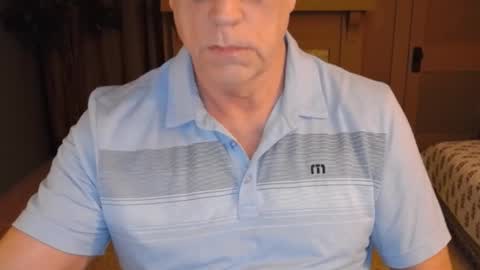 Snapshot of buttnakedfun954737 chatting on 12/19/24, 09:40 Miles online show from 12/19/24, 09:40