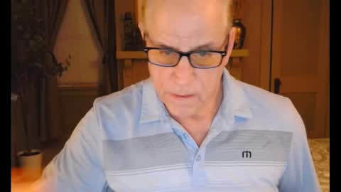 Snapshot of buttnakedfun954737 chatting on 03/11/25, 10:29 Miles online show from 03/11/25, 10:29