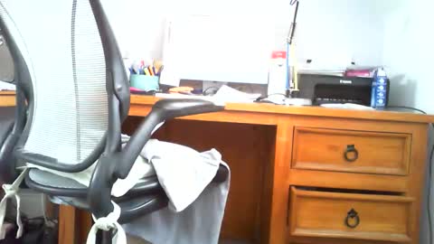 Snapshot of bvvwully chatting on 03/07/26, 11:07 Blooter online show from 03/07/26, 11:07