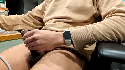 Snapshot of bwhatb chatting on 03/27/26, 09:14 bwhatb online show from 03/27/26, 09:14