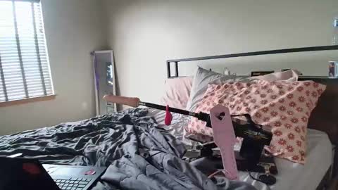 Snapshot of bxdieelatina chatting on 03/26/26, 06:57 bxdieelatina online show from 03/26/26, 06:57