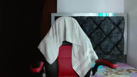 Snapshot of by_naughty chatting on 01/04/25, 12:16 by_naughty online show from 01/04/25, 12:16