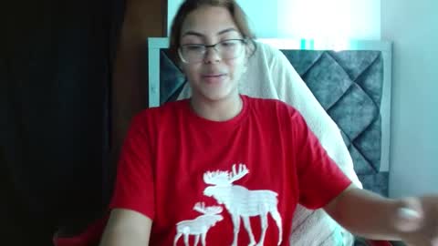 Snapshot of by_naughty chatting on 01/04/25, 03:17 by_naughty online show from 01/04/25, 03:17