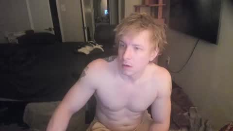 Snapshot of c00ki3m0nstr chatting on 07/25/26, 02:42 c00ki3m0nstr online show from 07/25/26, 02:42