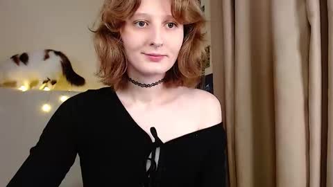 C0ralynx online show from 10/09/25, 02:31