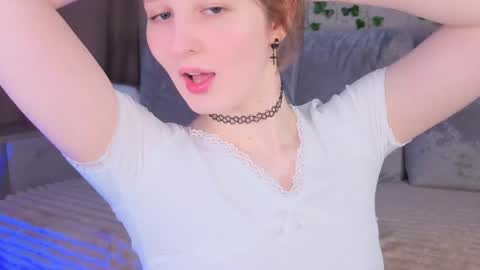 Snapshot of c0ralynx chatting on 04/16/26, 08:42 C0ralynx online show from 04/16/26, 08:42