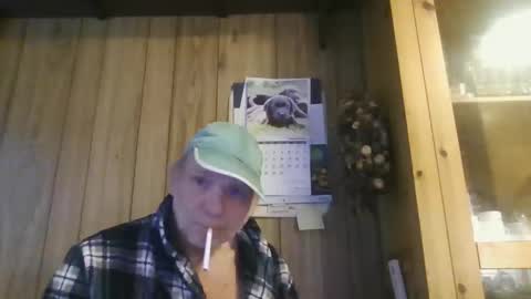Snapshot of c4u58 chatting on 09/25/25, 02:32 c4u58 online show from 09/25/25, 02:32