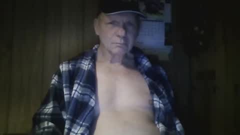 Snapshot of c4u58 chatting on 12/22/25, 02:08 c4u58 online show from 12/22/25, 02:08