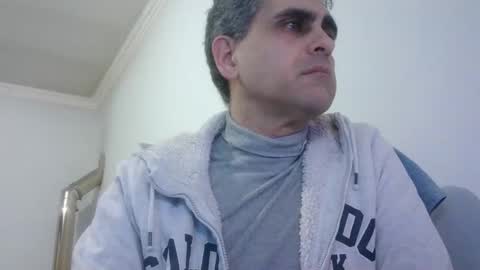 Snapshot of c534963 chatting on 02/10/25, 09:15 supersperm online show from 02/10/25, 09:15