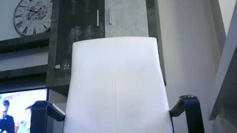 Snapshot of c534963 chatting on 12/15/25, 08:35 supersperm online show from 12/15/25, 08:35