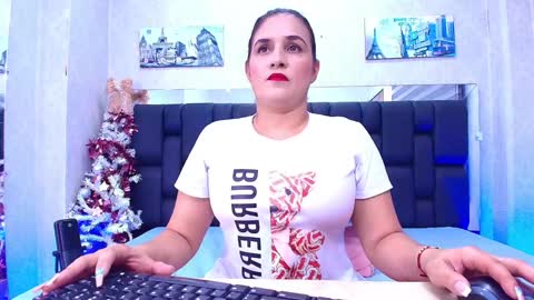 Carolina online show from 01/14/25, 03:01