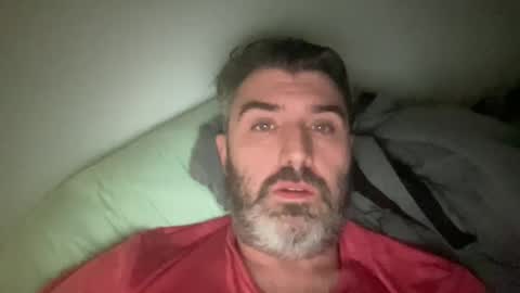 Snapshot of c_life128 chatting on 10/14/25, 04:35 c_life128 online show from 10/14/25, 04:35