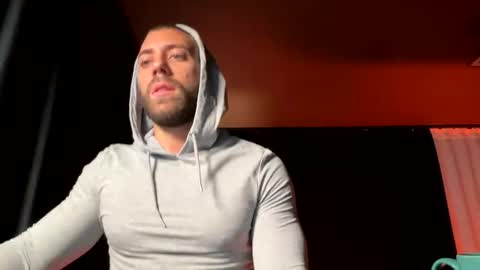 Snapshot of c_o_n_q_u_e_r chatting on 09/23/25, 01:41 CQ online show from 09/23/25, 01:41