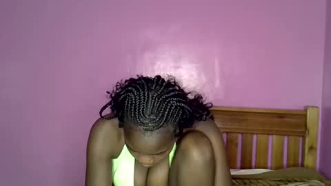 Snapshot of c_trish chatting on 09/20/25, 06:47 C--trish online show from 09/20/25, 06:47