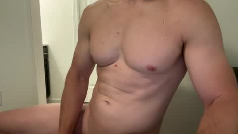 Snapshot of ca19661 chatting on 10/05/25, 11:41 Tyler online show from 10/05/25, 11:41