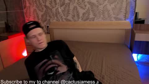 Snapshot of cactusjames_69 chatting on 10/05/25, 06:01 James online show from 10/05/25, 06:01