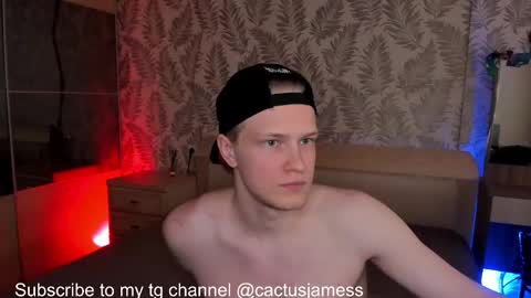 Snapshot of cactusjames_69 chatting on 10/09/25, 10:35 James online show from 10/09/25, 10:35