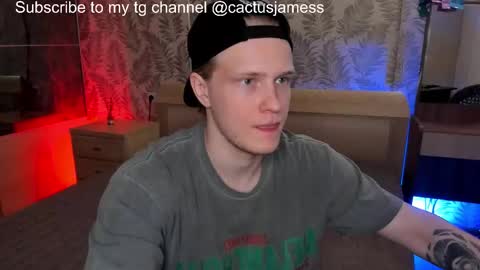 Snapshot of cactusjames_69 chatting on 10/28/25, 09:17 James online show from 10/28/25, 09:17