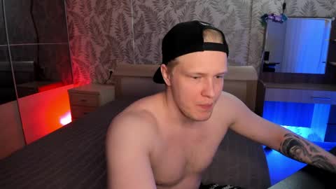 Snapshot of cactusjames_69 chatting on 04/05/26, 11:35 James online show from 04/05/26, 11:35