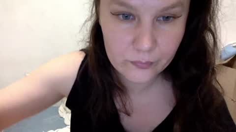 Snapshot of caffeinated_lamb chatting on 06/14/26, 05:48 Lamb online show from 06/14/26, 05:48