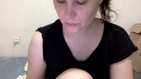Snapshot of caffeinated_lamb chatting on 06/23/26, 05:55 Lamb online show from 06/23/26, 05:55