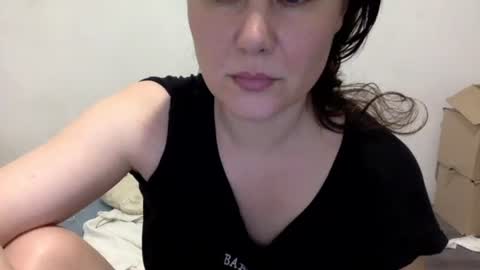Snapshot of caffeinated_lamb chatting on 06/26/26, 06:01 Lamb online show from 06/26/26, 06:01