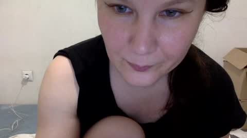 Snapshot of caffeinated_lamb chatting on 06/30/26, 05:58 Lamb online show from 06/30/26, 05:58
