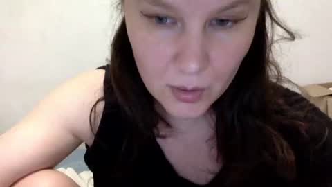 Snapshot of caffeinated_lamb chatting on 07/15/26, 05:51 Lamb online show from 07/15/26, 05:51