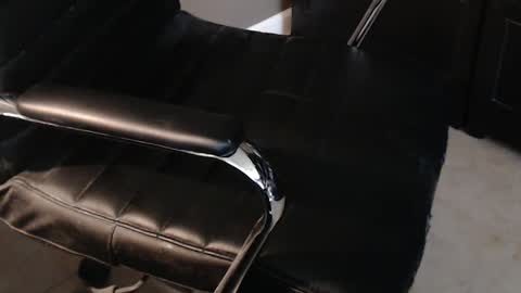 Snapshot of cagay8 chatting on 10/04/25, 06:28 CAgay8 online show from 10/04/25, 06:28