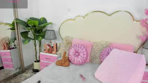 Cahitlin  online show from 03/03/26, 05:46