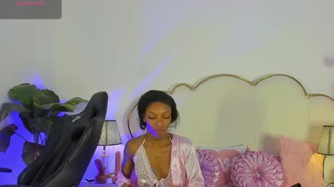 Cahitlin  online show from 05/26/26, 07:04