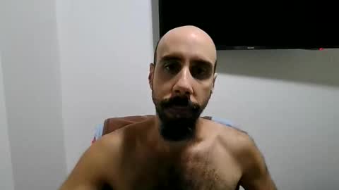 Snapshot of caibra87 chatting on 11/29/25, 09:18 Will caibra find a sugar daddy or sugar mommy online show from 11/29/25, 09:18