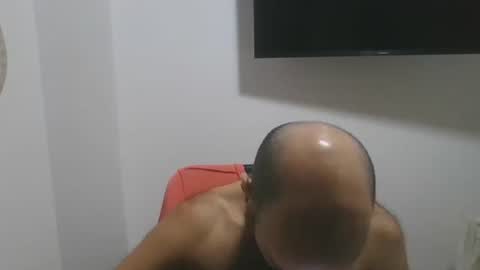 Snapshot of caibra87 chatting on 02/13/26, 02:18 Will caibra find a sugar daddy or sugar mommy online show from 02/13/26, 02:18