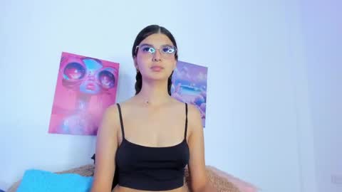 Snapshot of cailin_dione chatting on 05/02/26, 03:22 cailin_dione online show from 05/02/26, 03:22