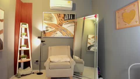 I am Katherine  online show from 03/25/26, 10:54