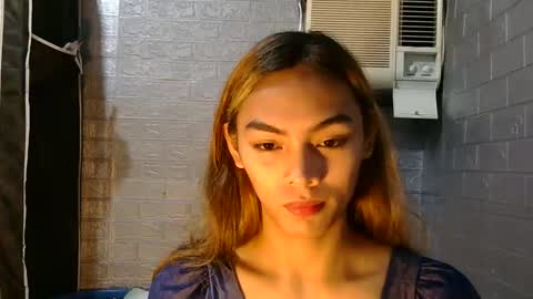 caitessa_bellemoir online show from 05/26/26, 02:24