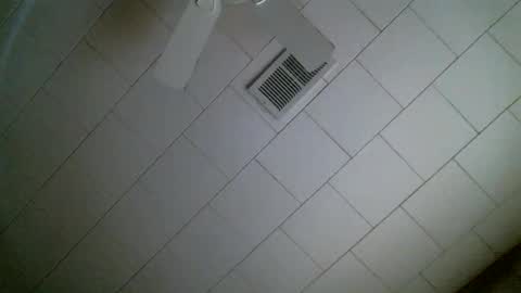 Snapshot of cajungrey75 chatting on 01/16/25, 04:39 cajungrey online show from 01/16/25, 04:39