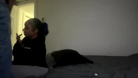 longjohns online show from 11/17/25, 05:13