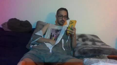 Snapshot of cal_xxx chatting on 09/15/25, 04:01 Cal XXX online show from 09/15/25, 04:01